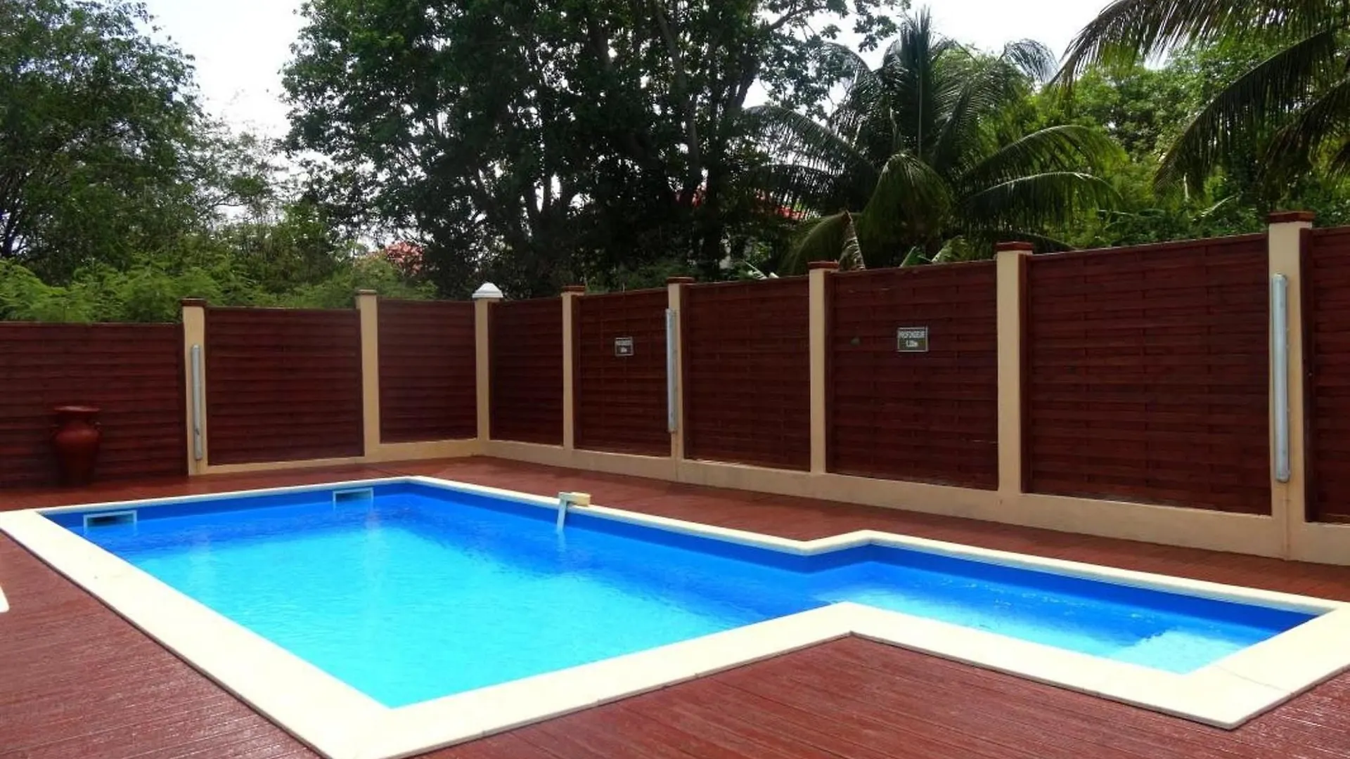 House With 2 Bedrooms In Saint-Francois, With Pool Access, Enclosed Ga Guadeloupe