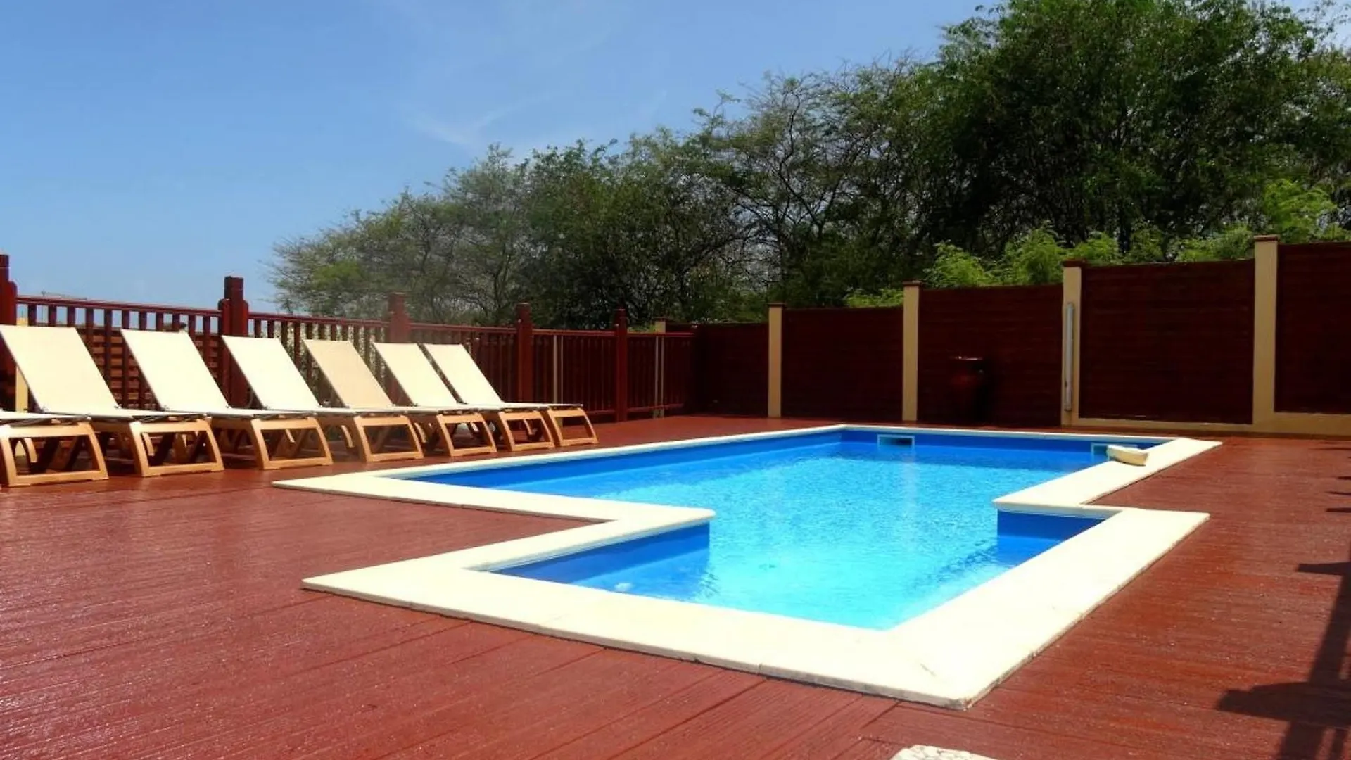 House With 2 Bedrooms In Saint-Francois, With Pool Access, Enclosed Ga 0*, Saint-Francois (Grande-Terre)