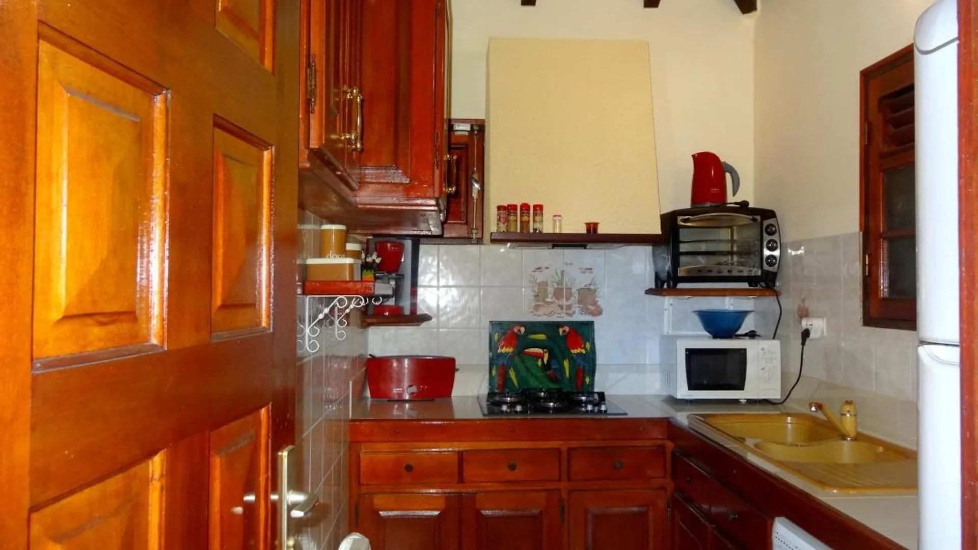 House With 2 Bedrooms In Saint-Francois, With Pool Access, Enclosed Ga Apartment